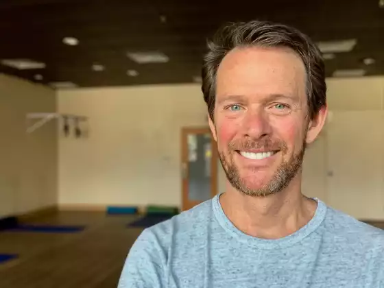 Jeff Bailey,
                            Spirituality, Spirituality, Health & Wellness, Health & Wellness, Health & Wellness, Yoga
                            Expert at БЕСПЛАТНЫЙ семплер мастер-классов с более чем 30 классами