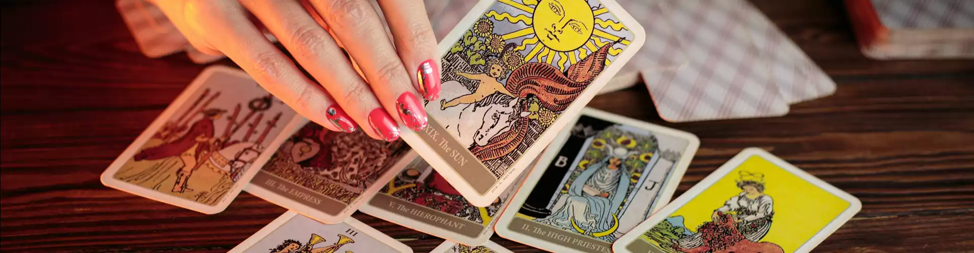 Leo Season Tarot- Pick a Card! - Online Class by Mary Haberski